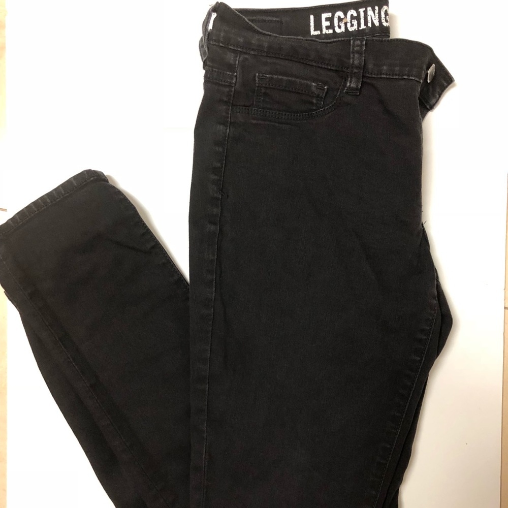DJNY Jeans leggings size 6- black